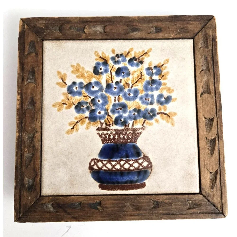 Vtg Italian Blue Floral Art Ceramic Tile Trivet Carved Wood Frame 7.75"x7.75" - Picture 6 of 6